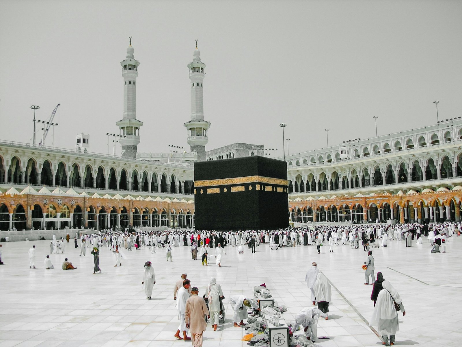 Bingung Umrah Berapa Hari? Ini Cara Menentukan Durasi yang Tepat di tahun 2025